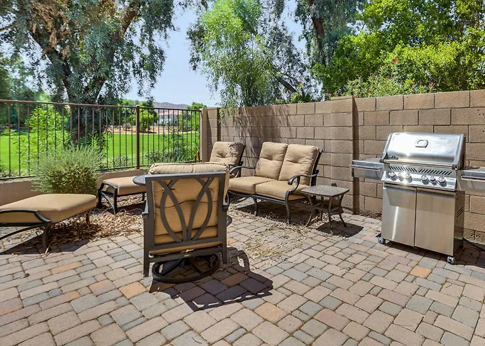 Golfer's Haven! Phx Getaway - 7 Mi To Dtwn! Holiday home