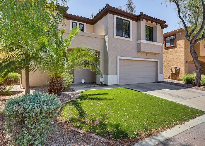 Golfer's Haven! Phx Getaway - 7 Mi To Dtwn! Holiday home *